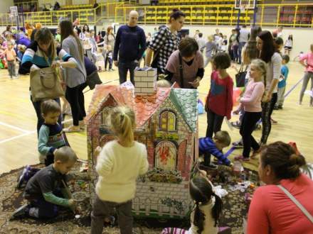 Mikołaj w strumieńskiej hali